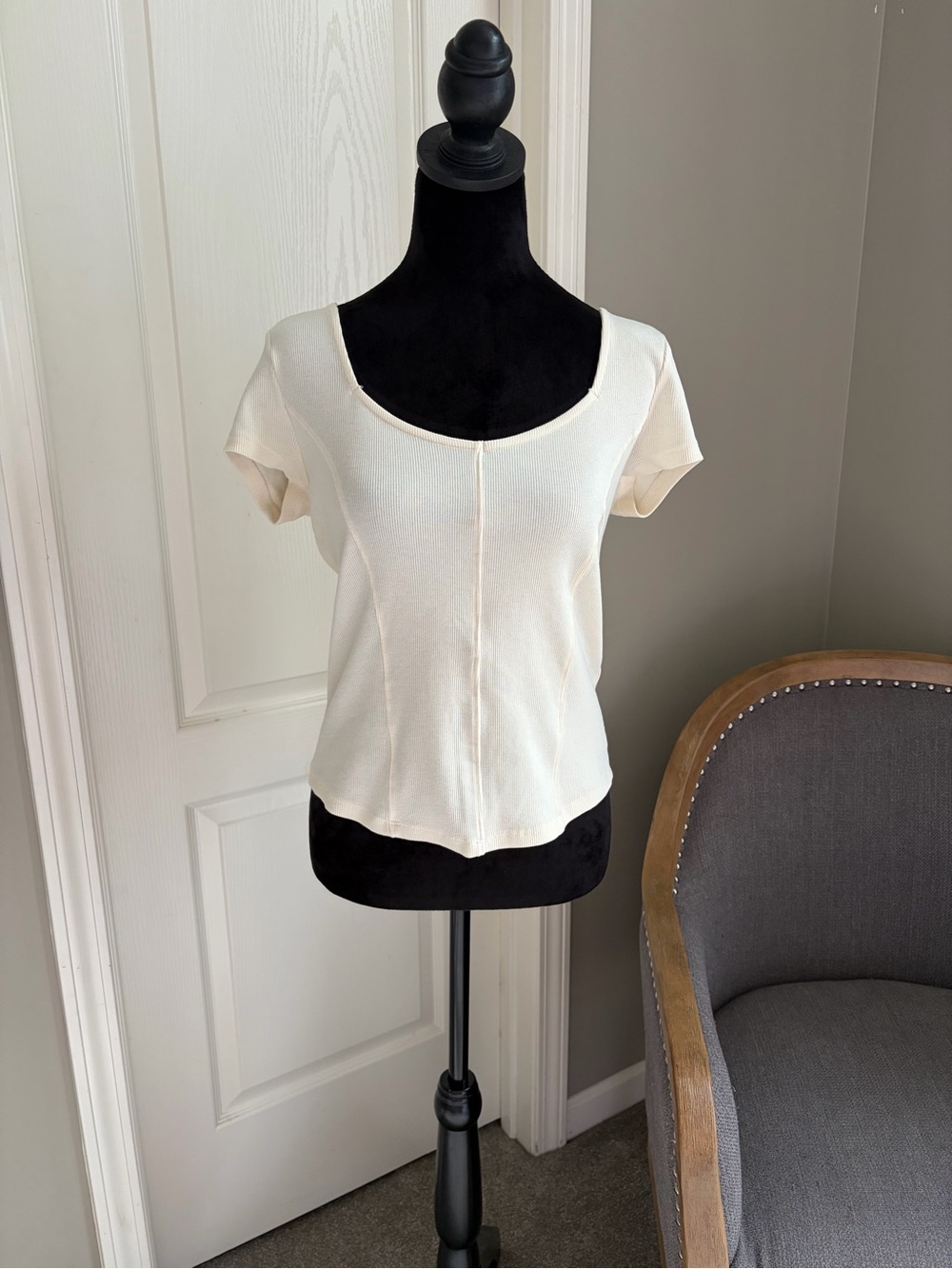Anthropologie Cream Scoop Neck Short Sleeve Top